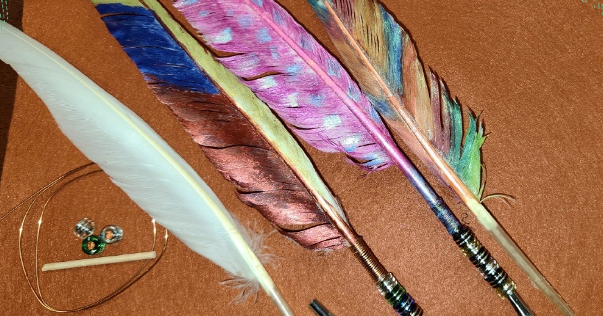 Creative Feather Quill Pens Creative Feather Quill Pens