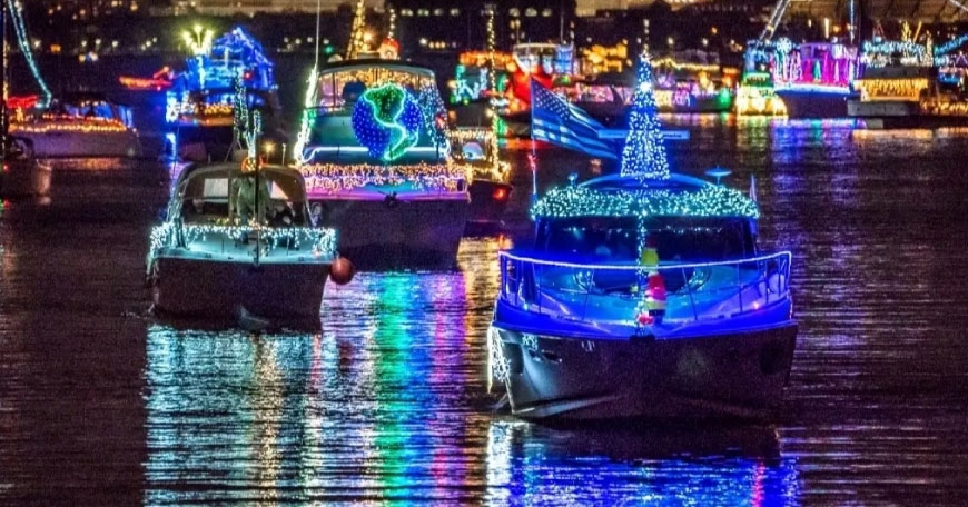 Holiday Lights Cruise - Newport Beach Harbor Holiday Lights Cruise - Newport Beach Harbor