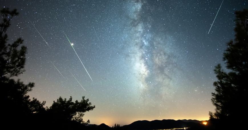 Annual Perseid Light Show Annual Perseid Light Show